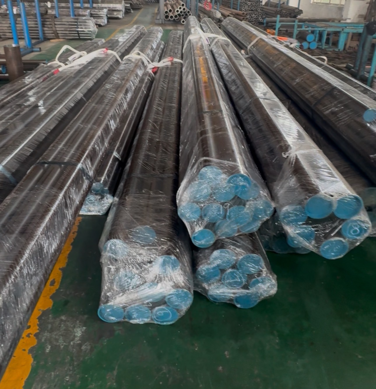 Blog công ty mới nhất về Container đầy đủ các ống mài của Wuxi Chunfa được xuất khẩu sang nước ngoài