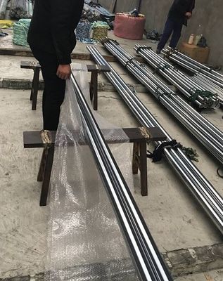 1.5 Microns bề mặt hoàn thiện / độ thô 0.4 Chrome Piston Rod Công nghiệp ô tô