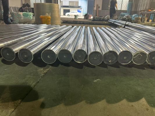 42CRMO Chiều dài từ 6 đến 8,1 mét 0,4 Chrom Piston Rod Ngành ô tô